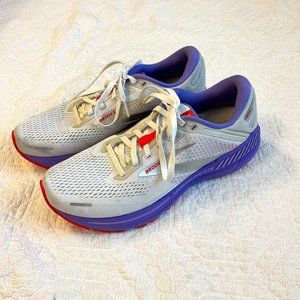 Brooks Adrenaline GTS 22 White